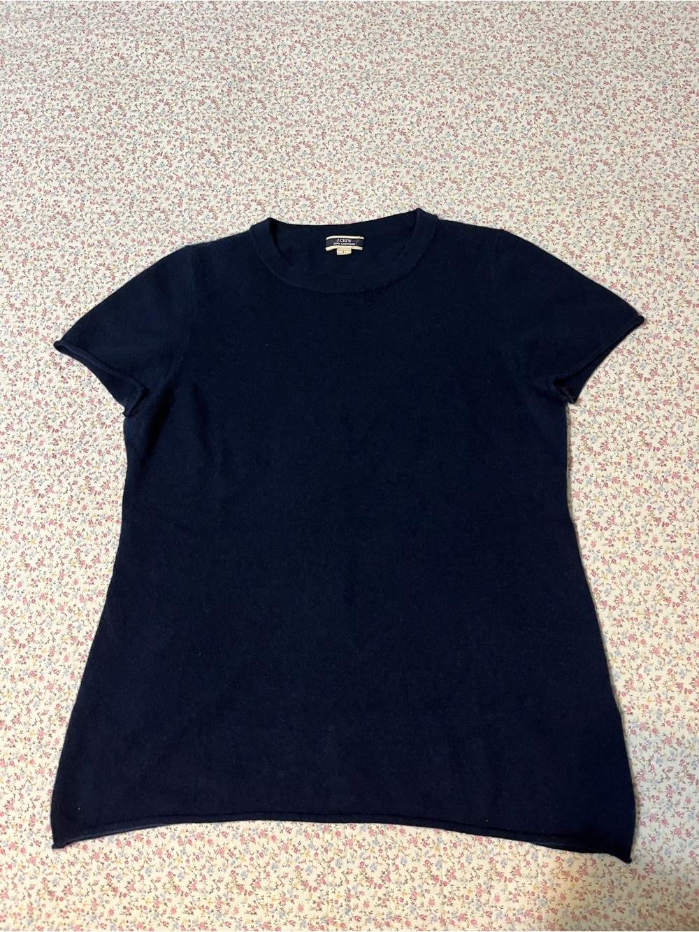 J. Crew 100 % Cashmere Navy Short-Sleeve Crewneck Sweater. Large